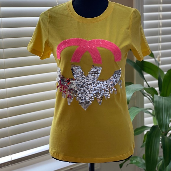 Yellow women’s top - Picture 1 of 1